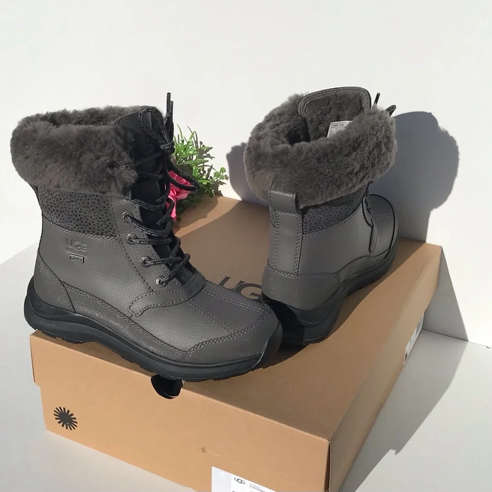 UGG Zaylee Micro Cheetah Boot - Picture 4 of 10